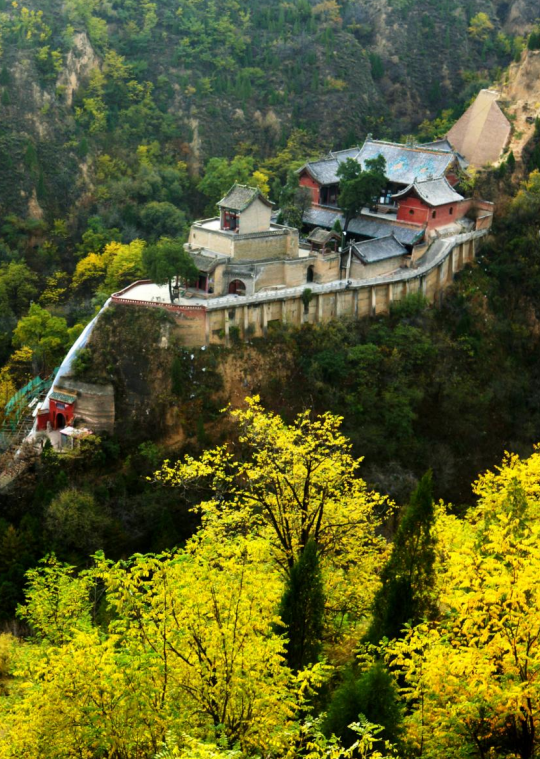 秋末冬初，临汾古建与自然之美等你探寻