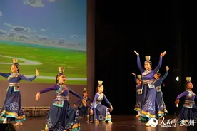 歌舞诗晚会《江河颂》在澳大利亚悉尼首演图片