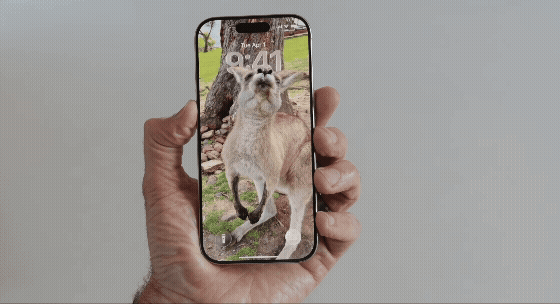 iOS 26 公测版更新！这是 iPhone 未来十年的模样
