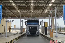 ​甘肃首条TIR国际公路进境通道正式开通图片