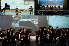 潍坊学院2024年毕业季系列音乐会首场演出开演图片