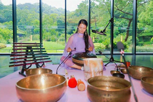 8对新人牵手广州云溪植物园，“88云溪健康乐游节”启幕