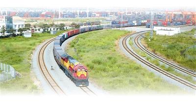 坚持对外开放	，推动多领域合作共赢（稳中求进、提质增效 实现“十五五”良好开局）