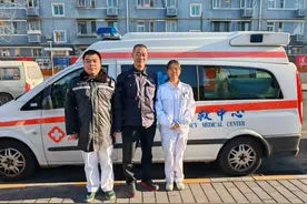 5分钟生死急救，120成功挽救心梗患者生命图片