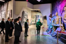 无棣邮政赴渤海革命老区纪念园开展党性教育图片