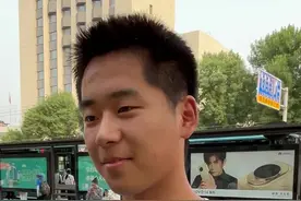 冲上全网热搜！这个山东男孩太暖了。男孩说决定高考完就去打工，“出去的钱我要自己挣，该让我爹妈歇歇了”图片