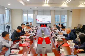 县委书记当总裁后调研“第一站”：泸州老窖资本图片