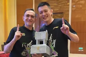 杨鸣卸任辽宁男篮主教练，乌戈·洛佩斯接任图片