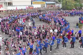 云南陇川：阿昌族群众欢庆阿露窝罗节图片