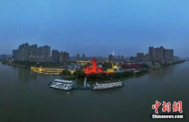 青春华章丨人这一辈子，一定要赴一场江苏的江河湖海之约！