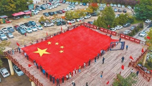 陕西红色旅游热潮涌动