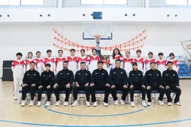 面向全球招募杰出归化球员，盛帆女篮要当“吃螃蟹第一人”？图片