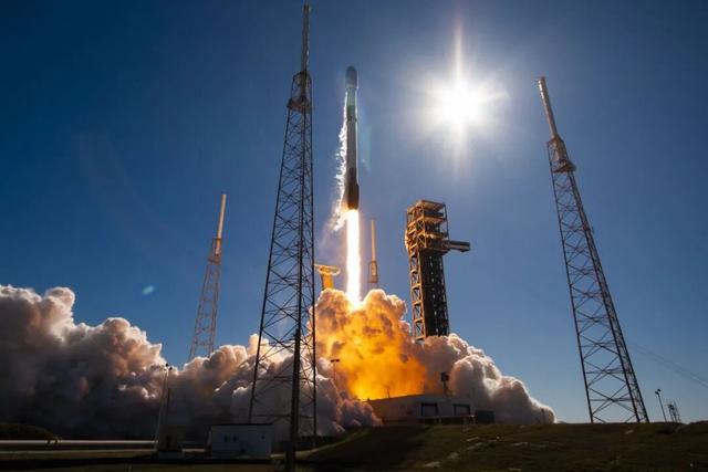 SpaceX计划明年上市，1.5万亿美元估值将创造史上最大IPO