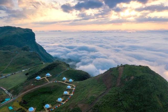 千余名爱好者竞逐“云端赛道”！中国体育彩票“巅峰湖南・2025”登山赛（八面山站）收官