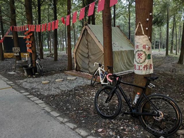 打铁花、烟火瀑布…一天就该这么过！