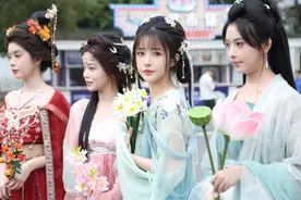 成童礼、汉服游、簪花秀……上海欢乐谷开启国潮文化节，500平方米实景还原人气小说《第一瞳术师》图片