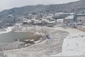 安吉大雪，杭州下雪子，省内部分高速限行图片