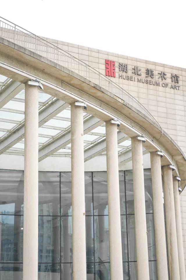 坐上「神仙公交」，邂逅东湖流动的风景！