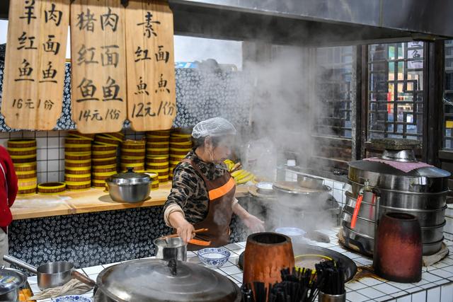 感受忻州古城的活力脉动