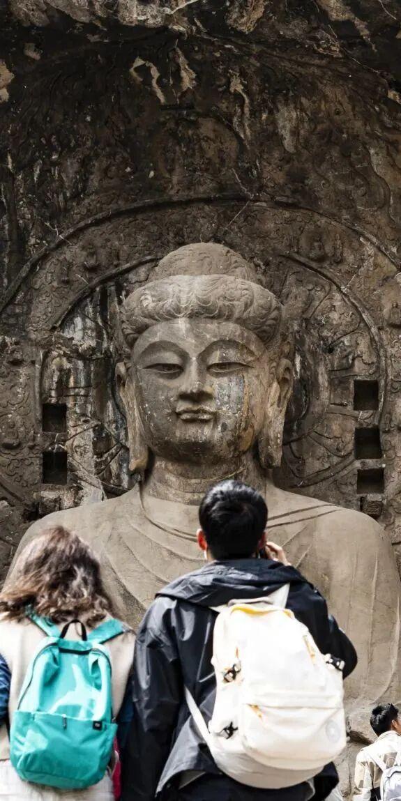 天呐，洛阳的这份「反差感」，绝了！