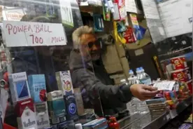 抗癌8年，美国一男子喜中94亿元巨奖！接下来太意外……图片