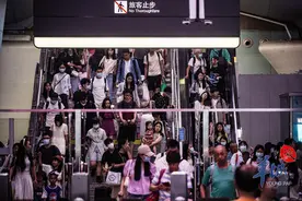 图集｜“端午节”广州南站迎来返程客流高峰图片