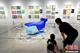 第十五届海峡两岸少儿美术大展福州首展图片