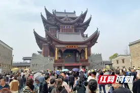 超火爆！游客近十万！这个清明假期你来明清古巷了吗？图片