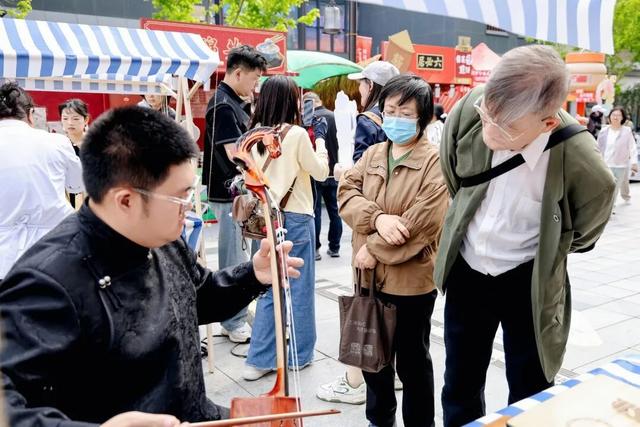 掌声不断，舞不停！今天呼和浩特在北京圈粉无数！