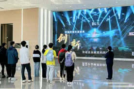 沪港澳学子打卡的这条宝山Citywalk线路，到底藏了多少神仙点位？报名链接→图片
