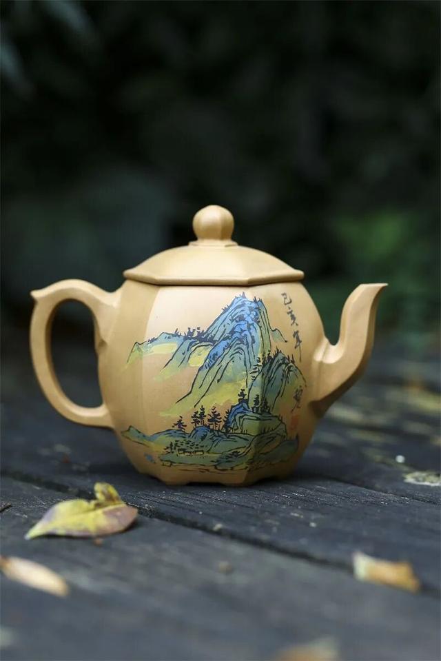 来红河看“滇超联赛”！当保山遇上红河，开启一段奇妙篇章！