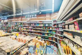 瓶装饮料将告别“3元时代”？调查中，超市38款饮料仅有2款标价3元图片