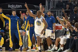 1215场NBA常规赛全部首发，38岁的保罗对冠军依旧渴望图片