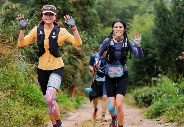 1500人跑进江南秋色，2025年国家登山健身步道联赛在嵊州开赛
