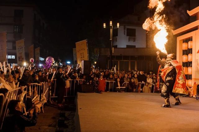 大批游客涌入！义乌这里今年又火了