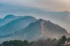 初冬长城景如画图片