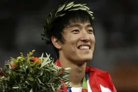 20年了！男子110米栏决赛即将开跑，现奥运纪录仍是刘翔创造的12秒91图片