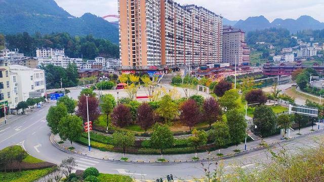 诗画鹤峰：容美秋色