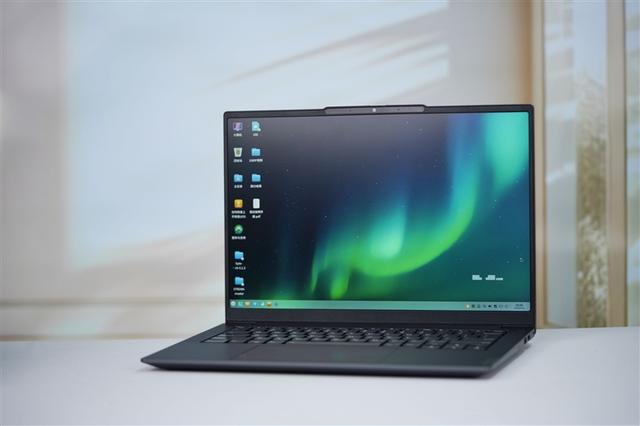 联想开天N8 Pro笔记本评测：移动版兆芯KX-7000效率甚至优于Intel/AMD