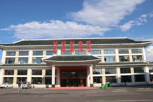 乘着高铁游白山 | 双节同庆 G331五彩边境自驾4日游