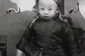 历史上的今天｜1908年12月2日，三岁的溥仪登基图片