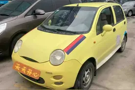 2000元的旧车炒到上万？“以旧换新”政策下“吃灰”车受追捧？记者实探→图片