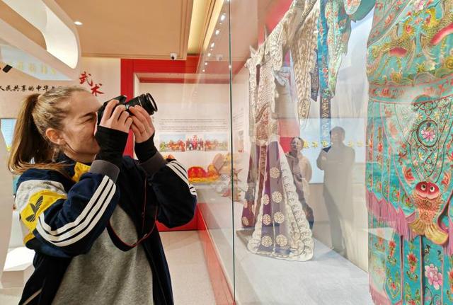 法国青年在无棣古城与非遗“握手”：一场跨越山海的文明对话