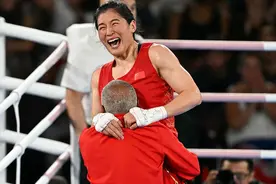 英雄｜事不过三！李倩终于把奖牌变成金色图片