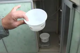 【直通12345】管道渗水 到底谁来维修图片