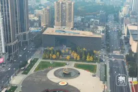 站在成都中心，看长江赋予这座城的奇迹，数千年还在图片