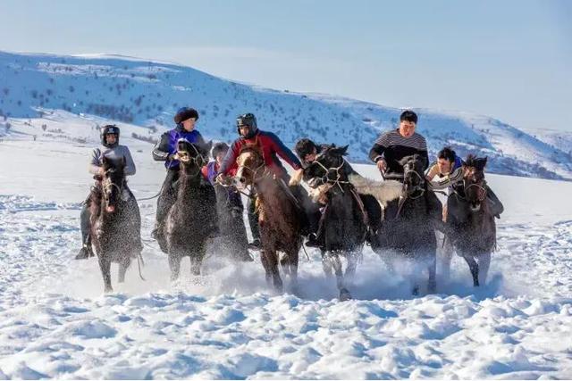 好消息！新疆一地宣布：即日起至2026年底，全域景区对江苏游客免费！