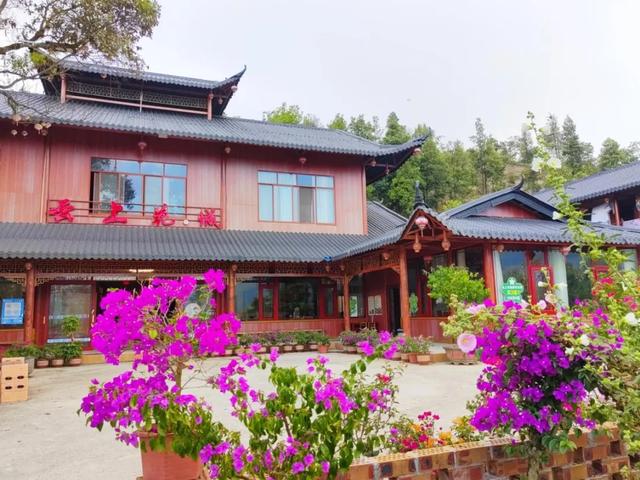 假期结束前，“高低”要去一趟乐业吧 | “宝藏凉县”避暑攻略⑥