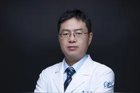 世界高血压病日|青大附院心内科主任张文忠 关于高血压疾病的科普访谈图片