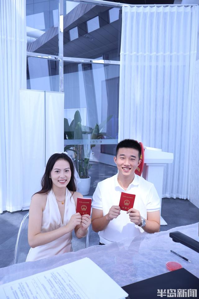 青岛美景作媒，6年爱恋终成眷属！济南小伙驱车4小时来青岛，求婚领证“一气呵成”